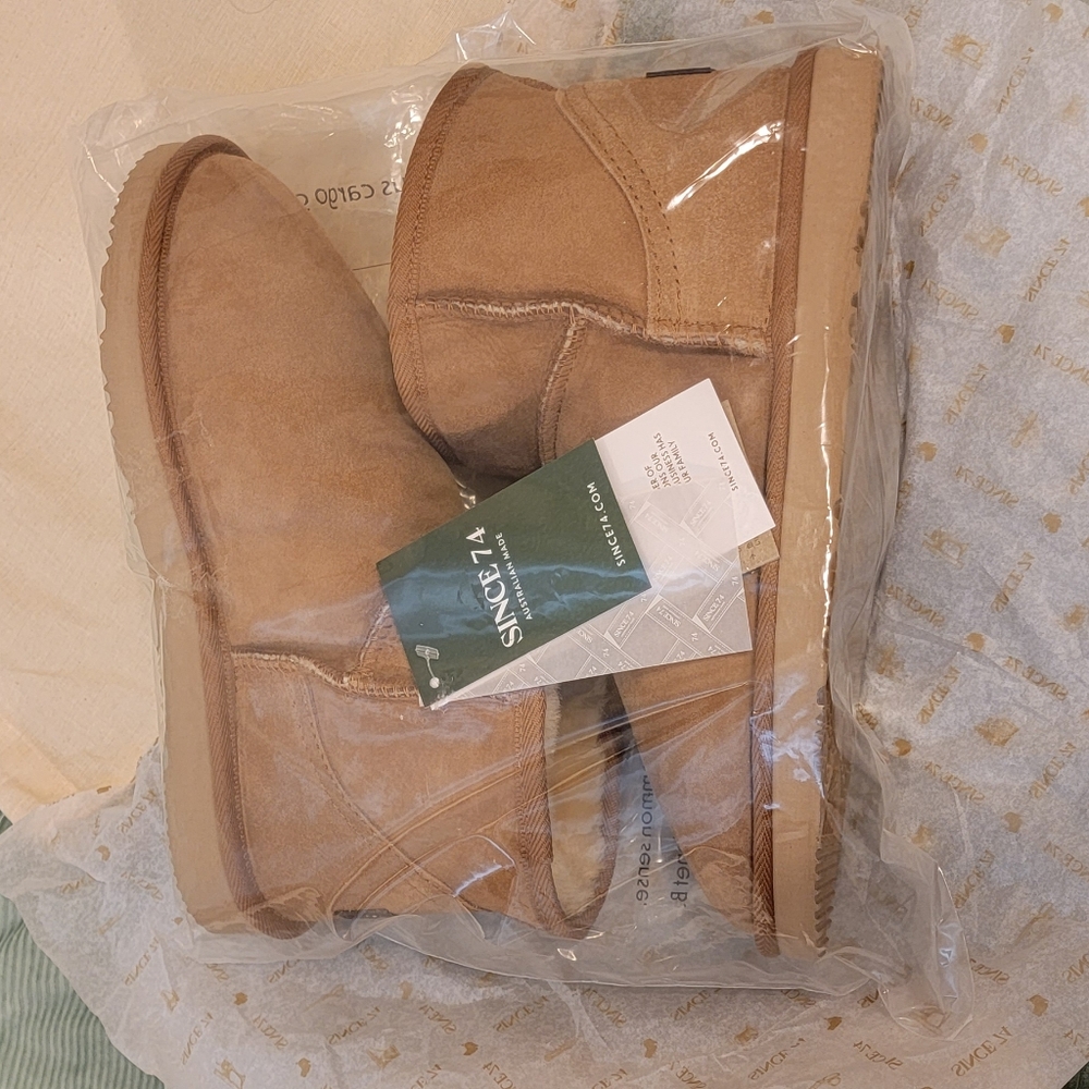 ugg since 1974 - UGG Classic Ultra Mini NWT